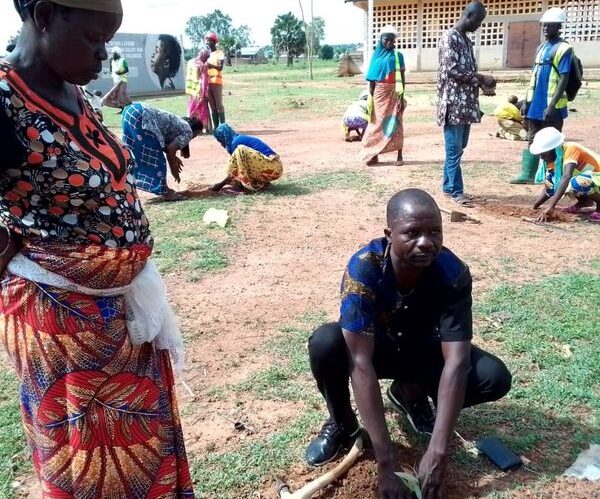 L&rsquo;association Appui aux enfants (AFE) a procédé à une activité de reboisement ce 18 juillet 2024